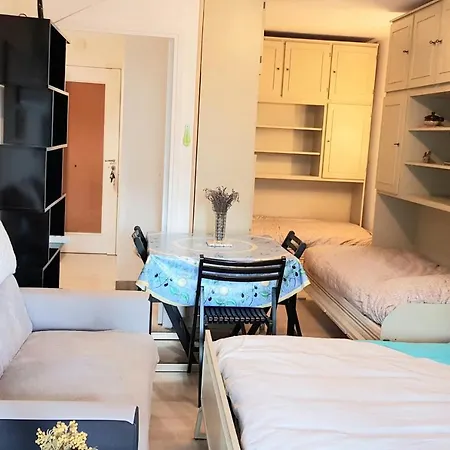 Apartment Comfortable Studio In Close To The Beach *